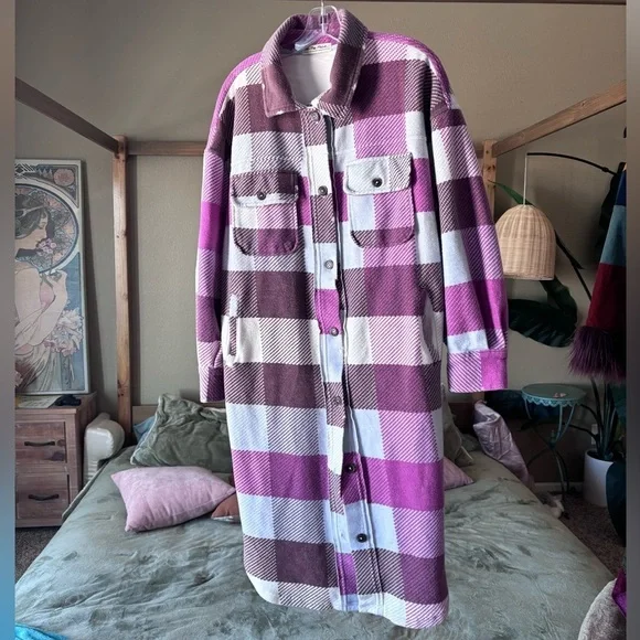 Free People - We The Free - Oversized plaid fleece jacket with elbow patch- S - Picture 2 of 7